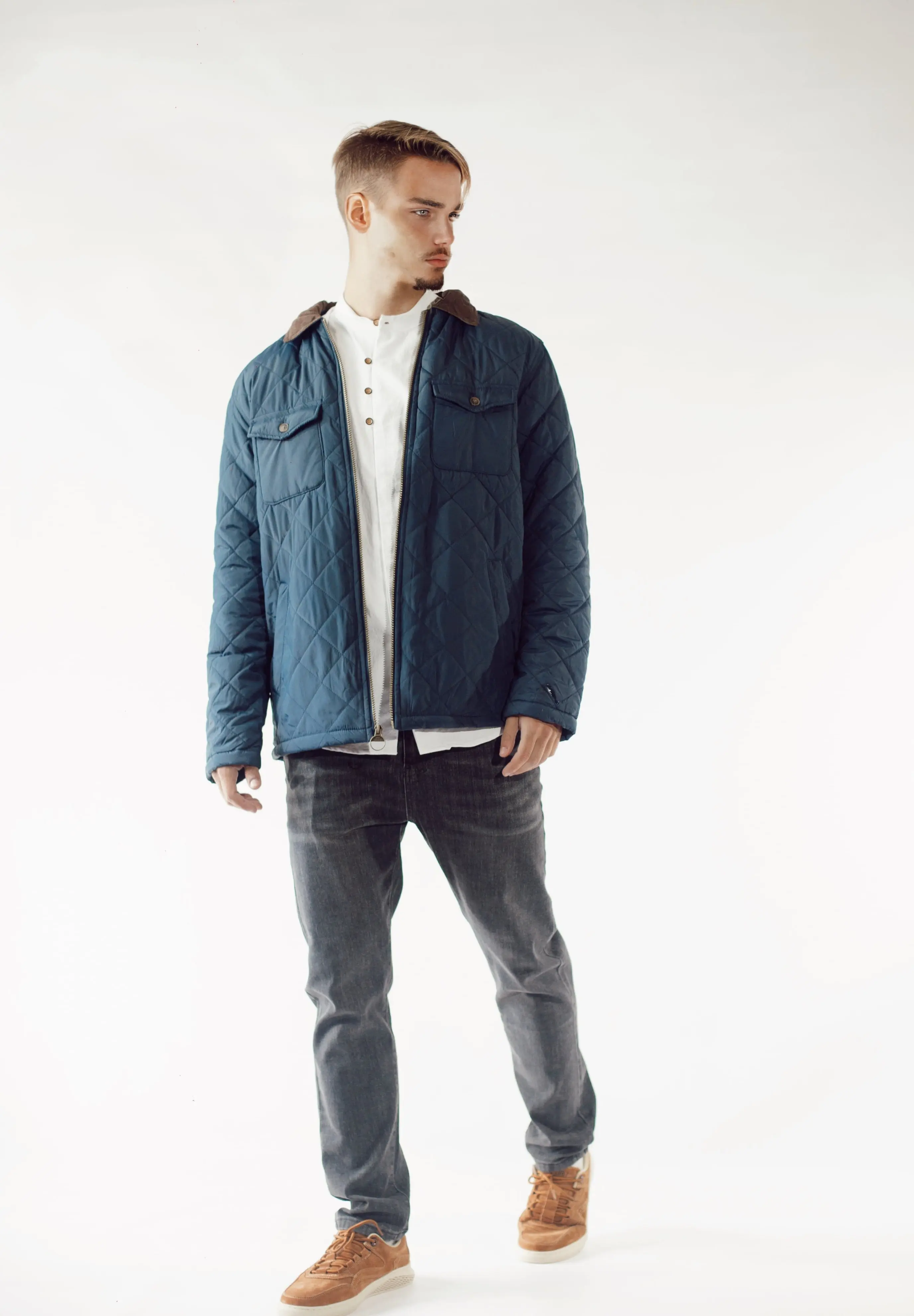 Chaqueta - Image 4